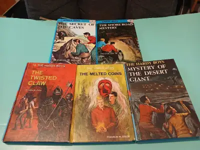 5 hardy boys books in excellent condition $15 for all, View more