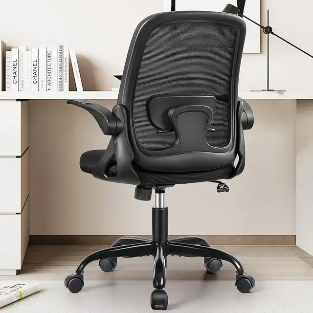 Office Chair Ergonomic Desk Chair with Lumbar Support in Chairs & Recliners in Markham / York Region - Image 3