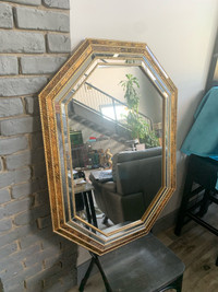 Antique mirror 37x27 great condition 
