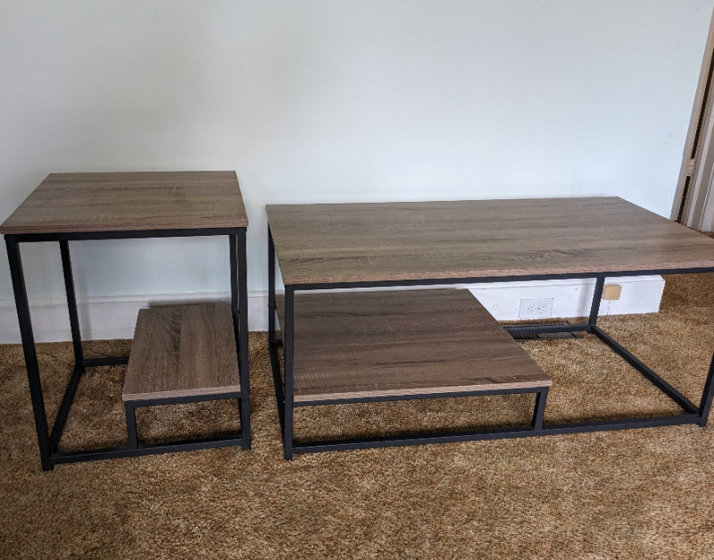Coffee table + end tables Coffee Tables Belleville Kijiji