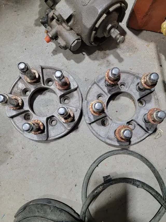 Mopar to Chevy Wheel Adapters in Tires & Rims in Delta/Surrey/Langley - Image 2