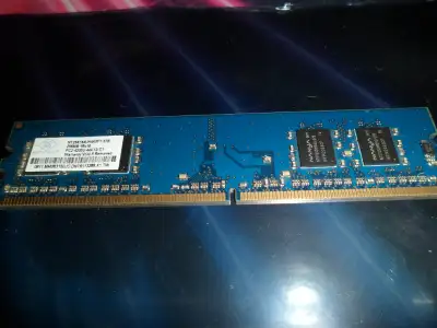 Nanya NT256T64UH4A0FY-37B 256MB PC2-4200U-444-12-C1 Memory Modul, View more