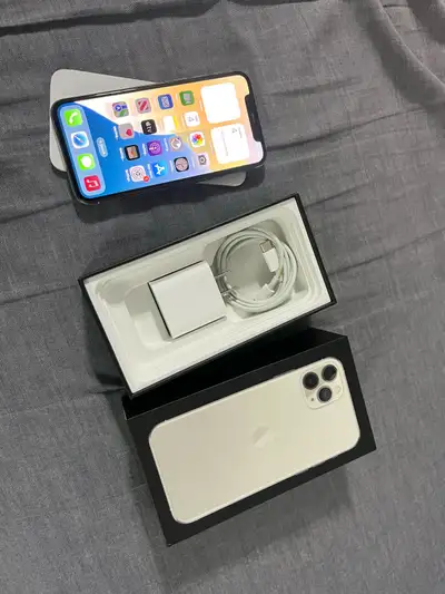 Apple iPhone 11 Pro 64 GB 94% battery health flawless condition, View more