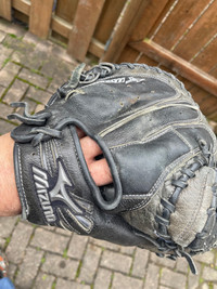  Mizuno youth catching glove