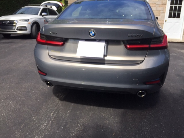 BMW 330i 2020 XDrive dans Autos et camions  à Sherbrooke - Image 2