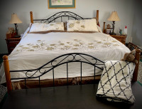 Kingsize Beautyrest Luxury Pillowtop Mattress and Bed Frame