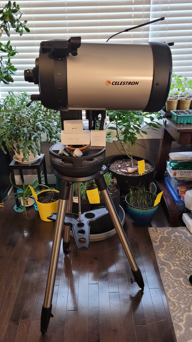 Celestron Nexstar evolution 8 in Hobbies & Crafts in Calgary