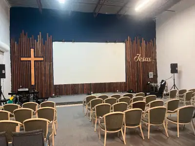 2100 sq ft church for rent at 9742-54 ave. the photos tell all!!! call 780-887-3432 for showing.