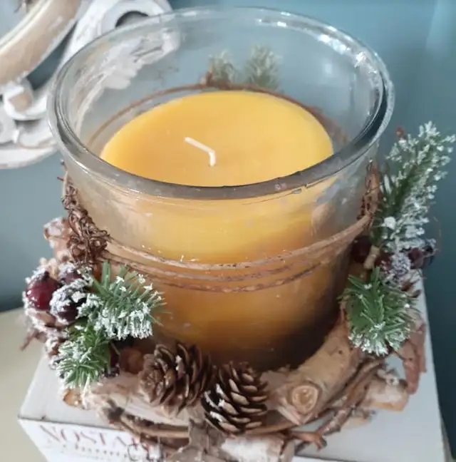 Clair de Lune Holiday Hurricane Lamp Candle Holder in Arts & Collectibles in Markham / York Region - Image 4