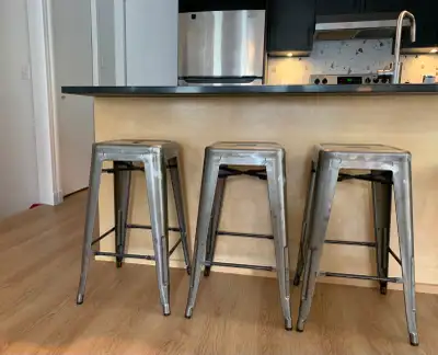 3 tabourets pour comptoir / îlot de cuisine, View more