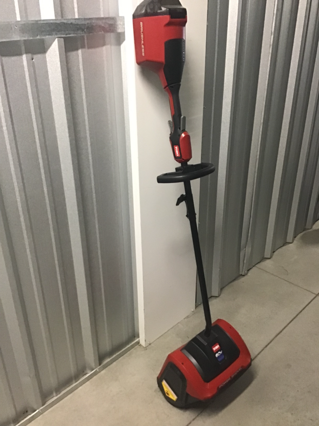 Pelle à neige Toro in Snowblowers in City of Montréal - Image 2