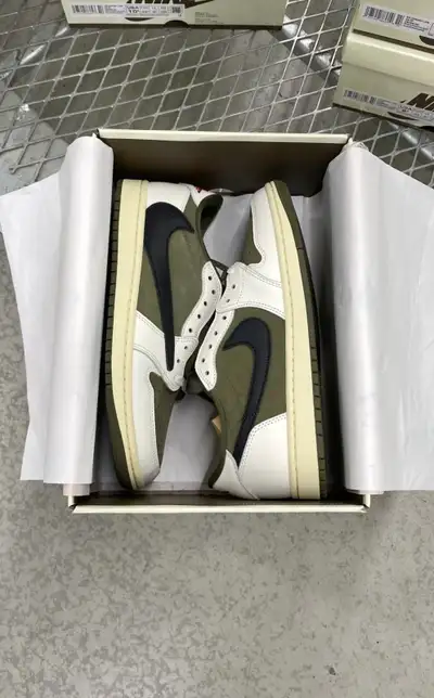 Jordan 1 Travis Scott Low Medium Olive, View more