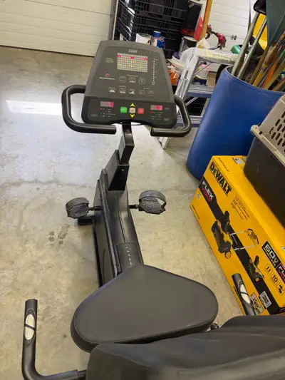 Diamondback recumbent bike Excellent condition, View more