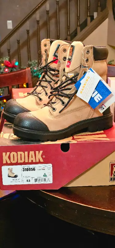 Size 8.5 Never worn $230 value Will take best reasonable offer