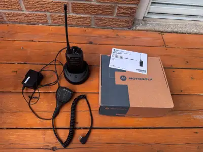 Motorola CP200d UHF Two-Way Radio – UHF 403‑470 MHz - 16 channel, View more