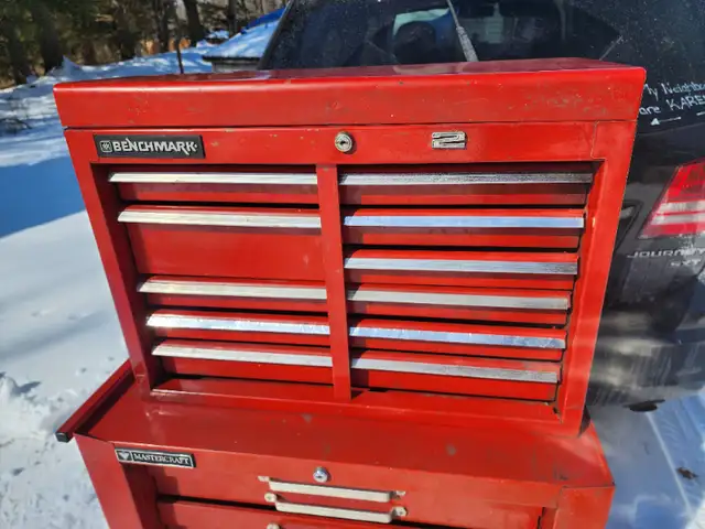 Benchmark 8 Drawers Tool Chest With Locking Bar65162032656385120