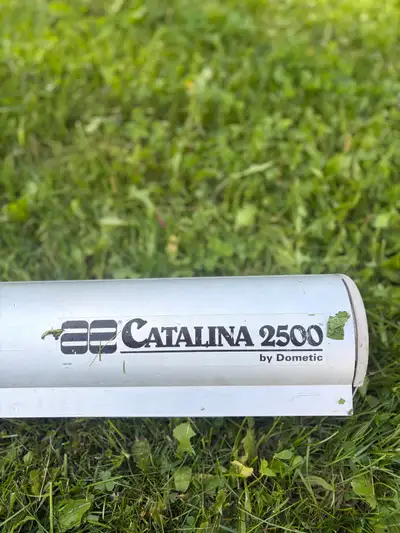 Used Retractable enclose rv awning Domestic Catalina 2500 8x8 working order Bought for a project tha...