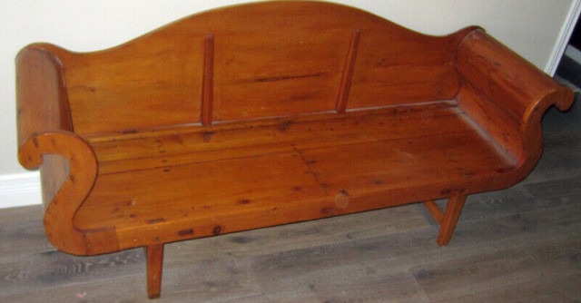 Antique Pine Bench-Circa 1880-1890’s (approx) in Arts & Collectibles in Oshawa / Durham Region