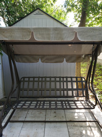 Swing - 3 Seats with Canopy