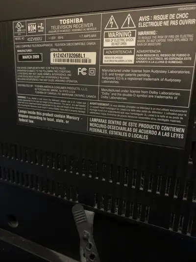 Toshiba 42 inch tv excellent condition, View more