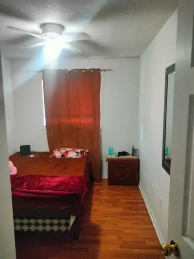 Room for rent