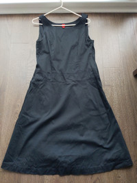 Black boatneck lined dress 
