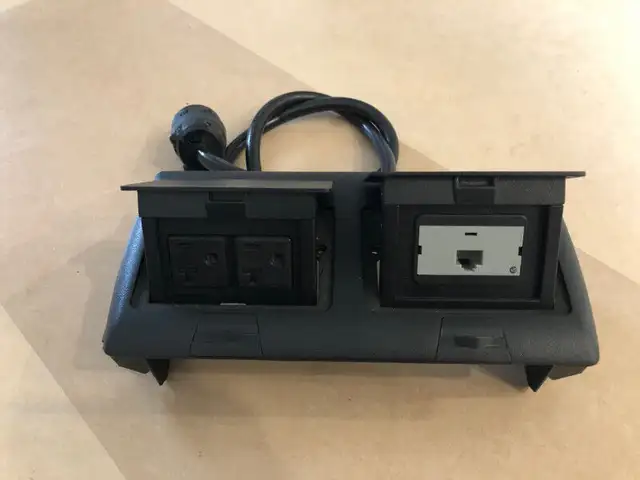 Wiremold deQuorum dual flip-up table portal box, KP9999CM in Other in Markham / York Region - Image 2