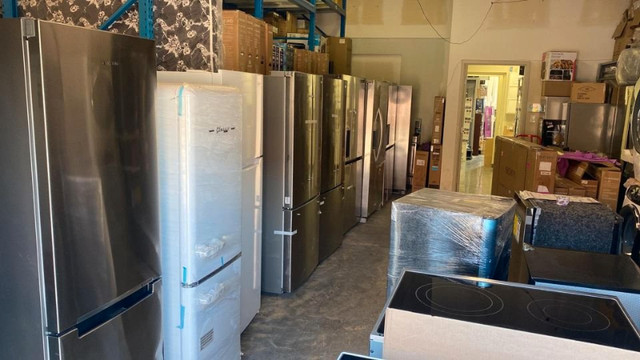 SALE ON HOME APPLIANCES | Big Variety Available in Refrigerators in Mississauga / Peel Region - Image 2