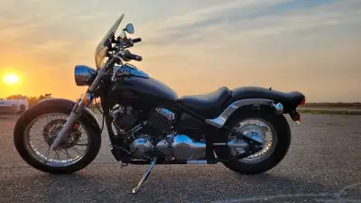 Reqdy to ride. Well maintained & stored indoors. Open to trades, will consider atv/bike/camper/boat....