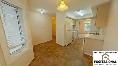 Please click on the link to see a full tour of the home: https://mls.ricoh360.com/ab10830c-c46f-41b5...