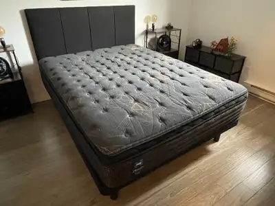 Lit Queen plateforme et matelas, View more