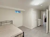 Downtown Toronto Room With Ensuite Bathroom
