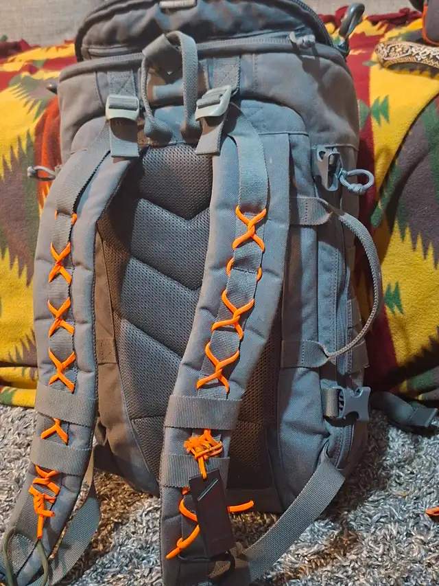 Bushcraft / edc in Fishing, Camping & Outdoors in Nanaimo - Image 5