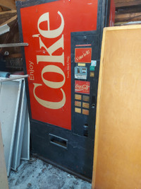 Coke machine vending machine