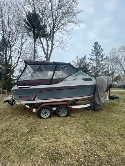 Boat Info 1985 Invader V210 Cuddy • Length: 6.4 m / 21 ft / 252 in • Width: 7 ft / 84 in • Height: 8...