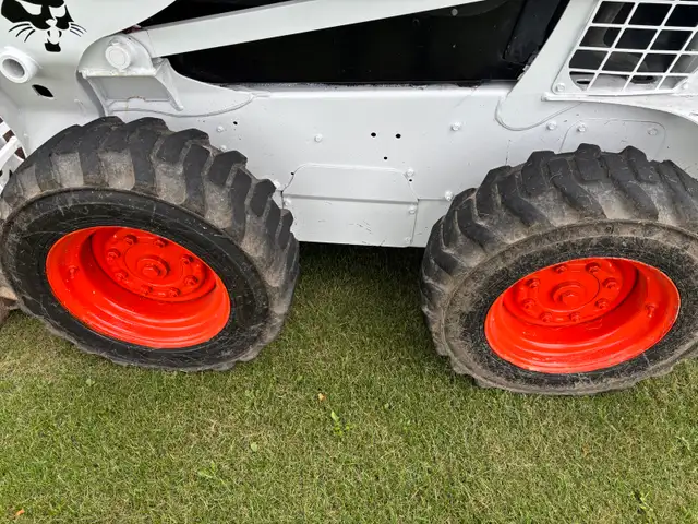 S570 Bobcat 2018548862487870853124