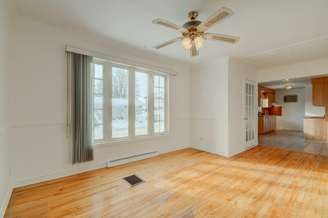 Jolie maison de 3 chambres Longueuil à vendre! dans Maisons à vendre  à Longueuil/Rive Sud - Image 3