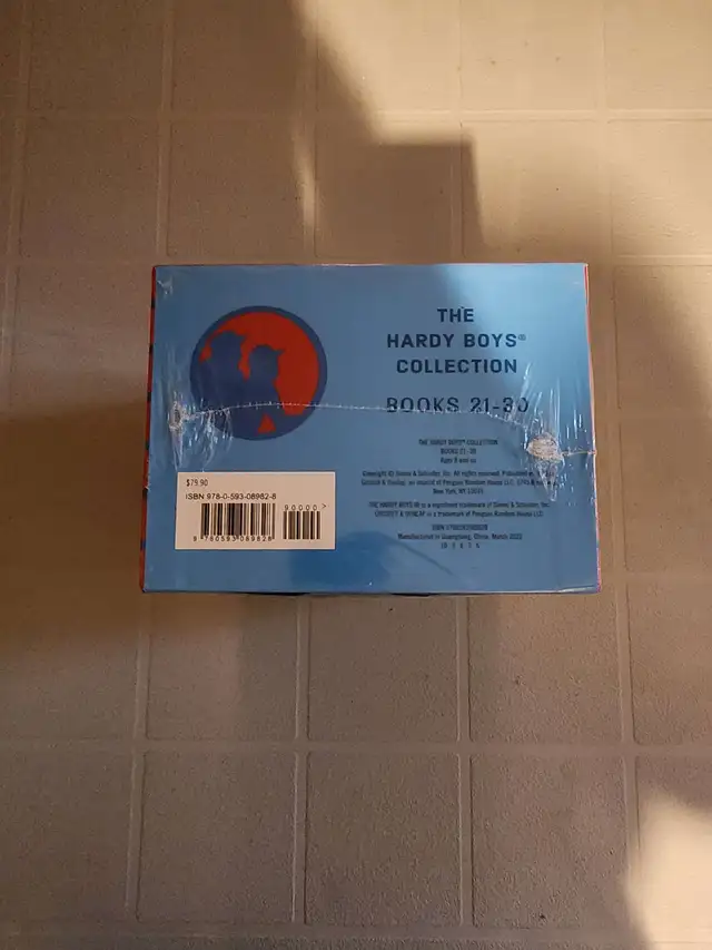 The Hardy Boys Collection: Books 21-30 Mystery Books Hardcover in Children & Young Adult in Kitchener / Waterloo - Image 4