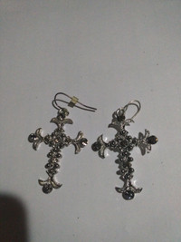 Jewelry: Large Gothic Cross earrings with black rhinestones