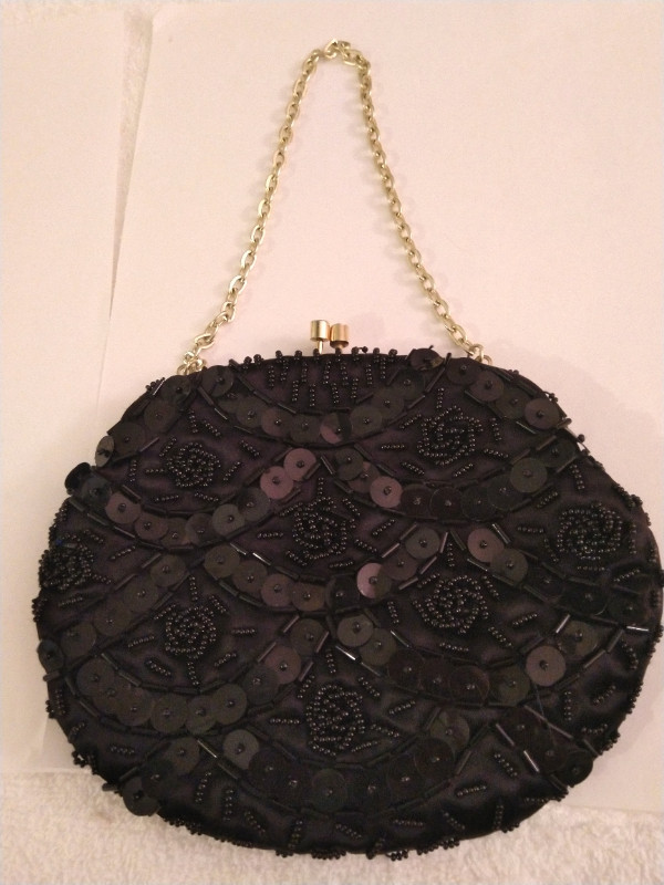 Vintage Black Sequin Evening Bag in Women's - Bags & Wallets in Oakville / Halton Region