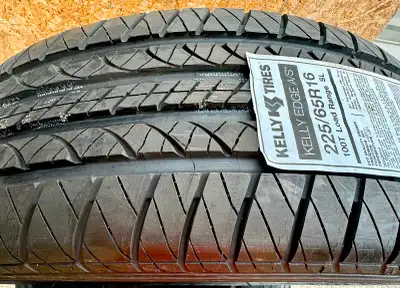 ⚠️ 2 TIRES ONLY - 1 PAIR - 2 TIRES ONLY ⚠️ KELLY EDGE A/S SERIES ALL SEASON TIRES ⚠️ PAIR OF 2 TIRES...