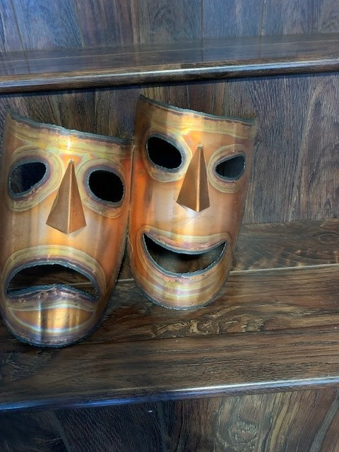 Copper Mask Theatrical Comedy & Tragedy ~ 7 1/2” tall x 10” wide in Arts & Collectibles in Calgary