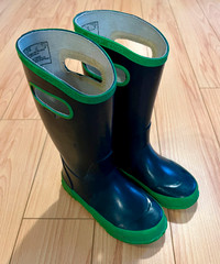 Bogs Rain Boots – Youth Size 13