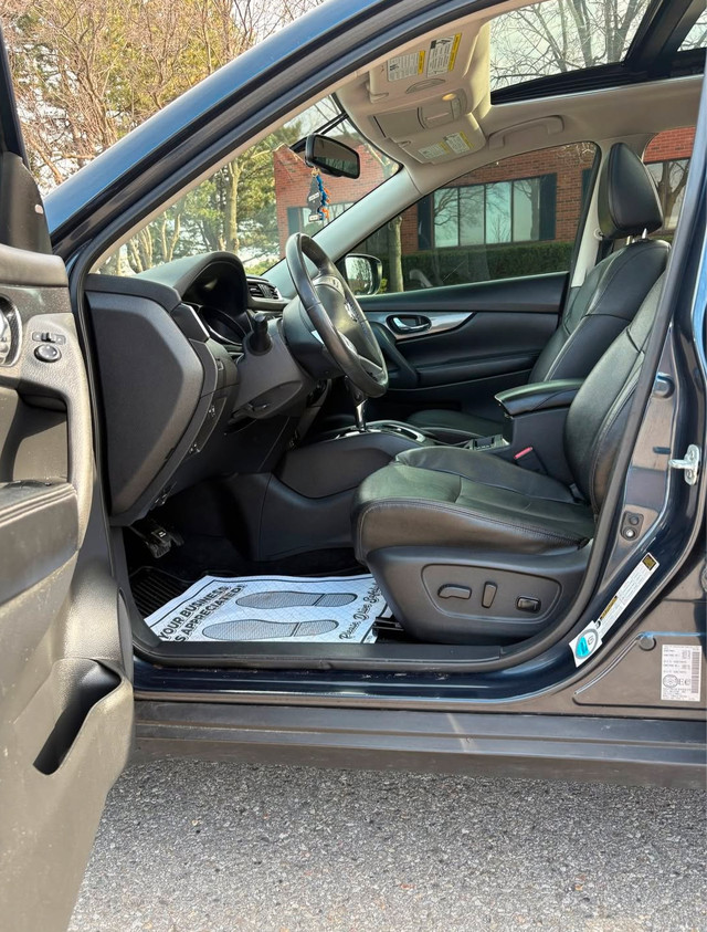 Nissan rogue 2014 for sale in Cars & Trucks in Mississauga / Peel Region - Image 2