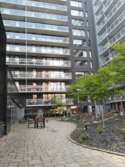 3 1/2 eith interior garage -Downtown Montreal