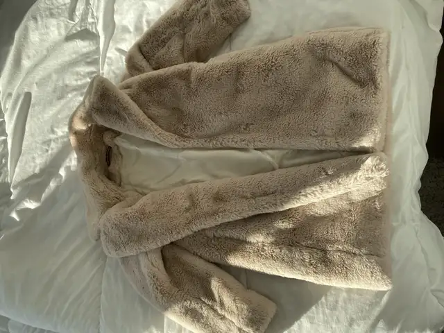 Manteau comptoir des cotonniers s/xs - winter coat in Women's - Tops & Outerwear in City of Montréal - Image 7