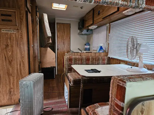 28 ft Security RV GMC motorhome $3850 in RVs & Motorhomes in Delta/Surrey/Langley - Image 9