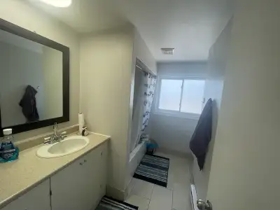 Room near Fairview Available 1 July