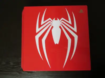 USED Spider-Man Collectors Edition PS4 Console + 1 Controller, View more