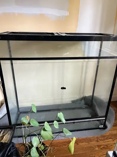 LARGE 4ft enclosure (only $200!), View more